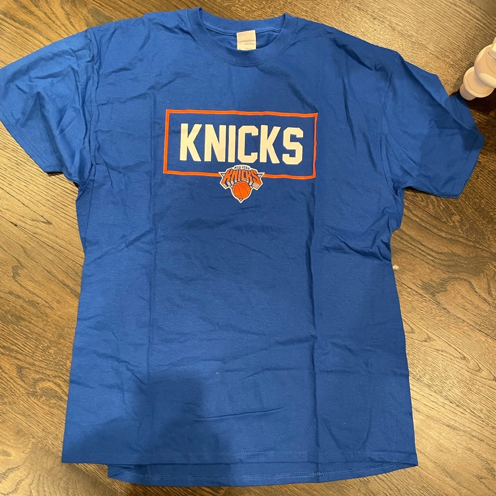 Fruit of the Loom NY Knicks Tee